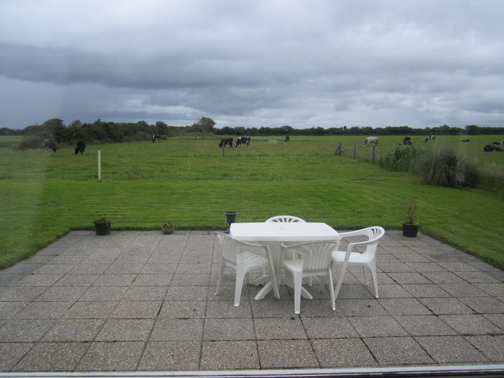 Greenfields Farmhouse Βίλα Ballylongford Δωμάτιο φωτογραφία
